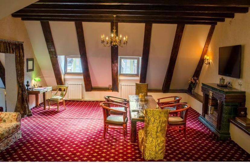 The Attic Daire Braşov Dış mekan fotoğraf